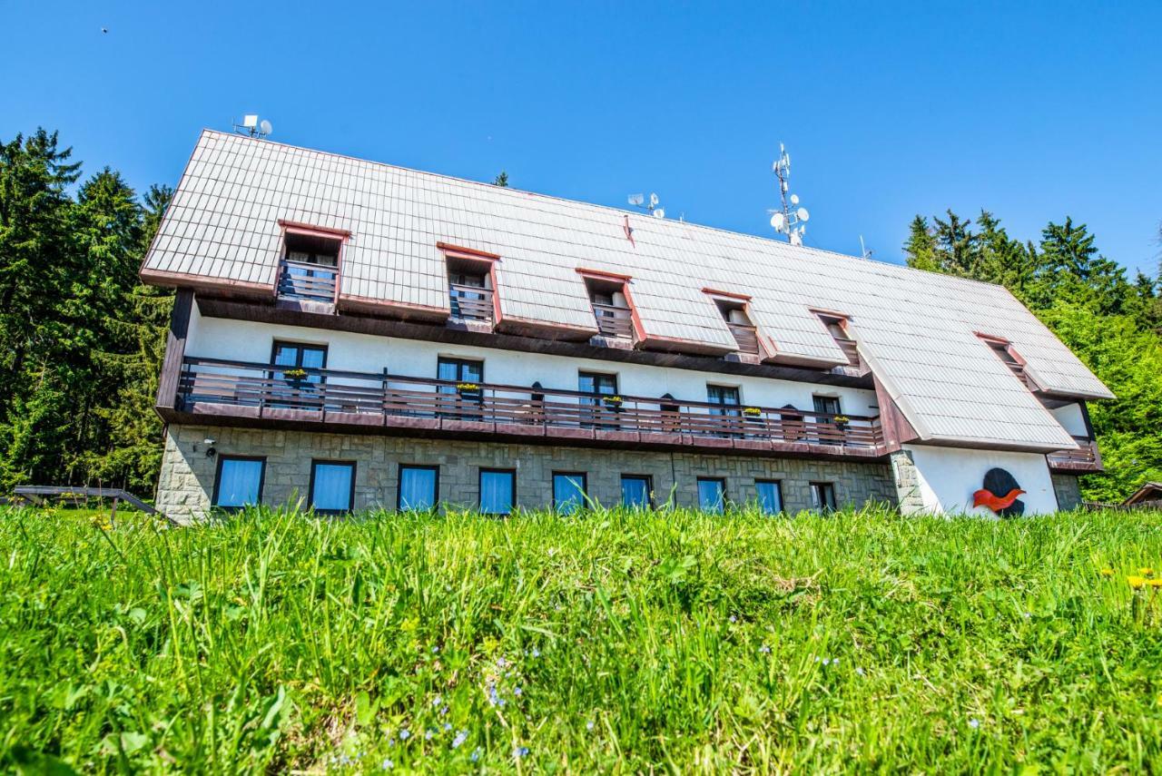 Horsky Hotel Kozubova Dolní Lomná Exterior foto